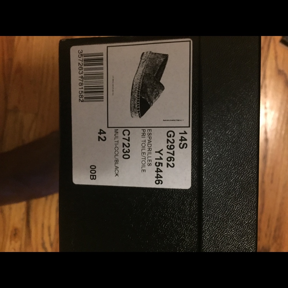 Chanel slides - Picture 4 of 6